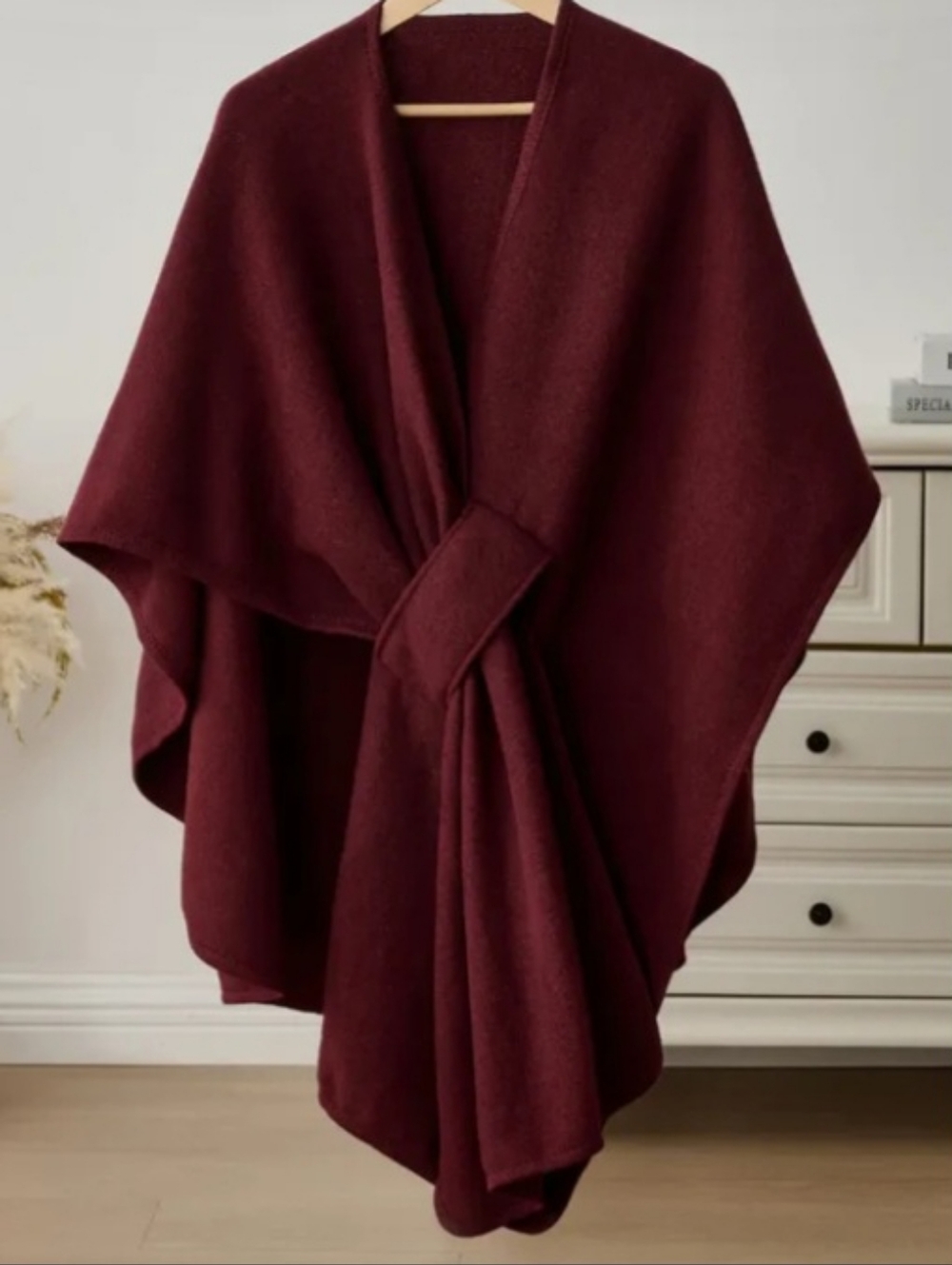The Fleece Company Wine Drape Shawl Womens OSFM